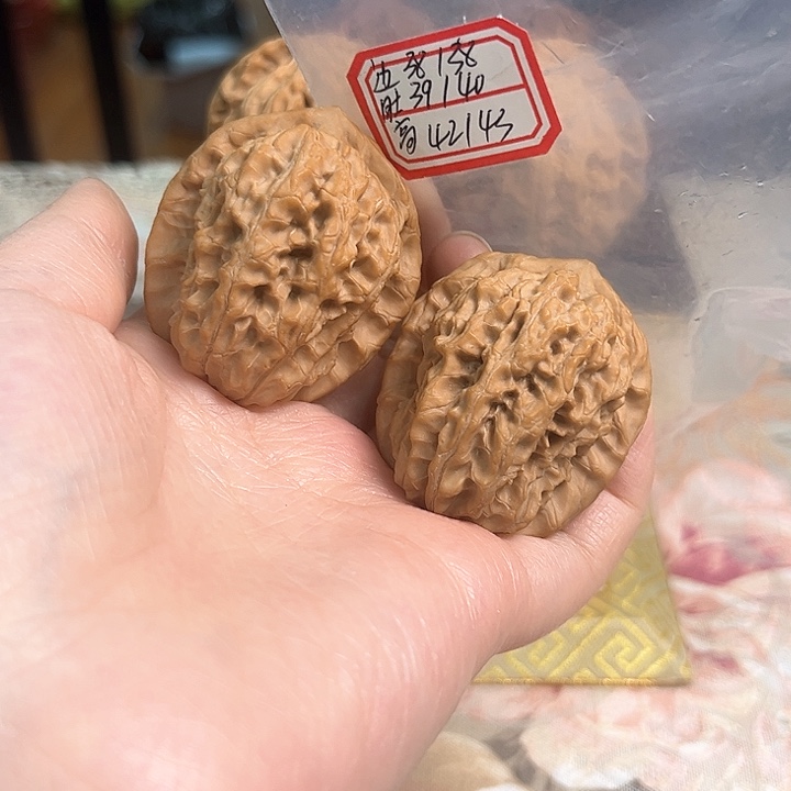 文玩核桃把件非嫁接马老四