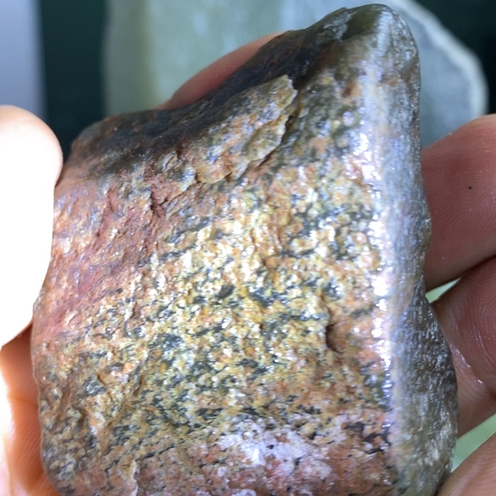 蛇纹石玉珠宝岫玉原石未镶嵌