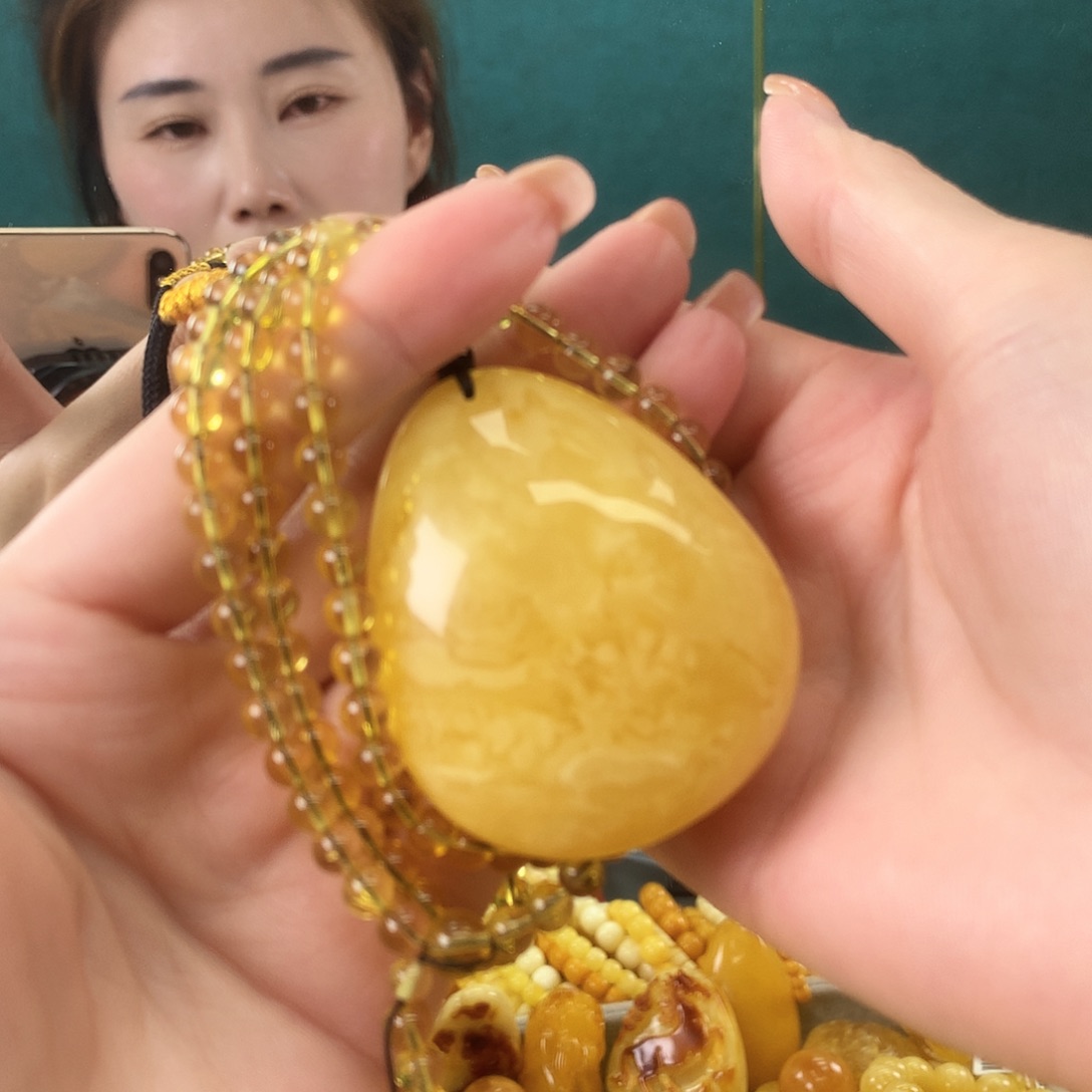未镶嵌琥珀珠宝奇石A****丹