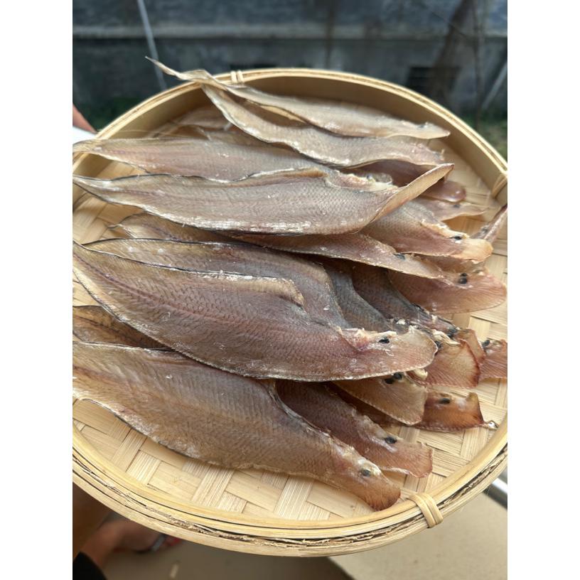 自晒龙利鱼干淡口风干微咸鱼干海鲜干货鱼片海鱼干货