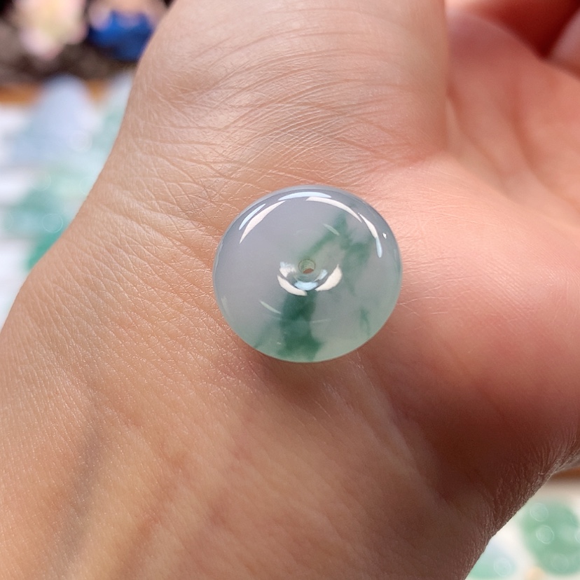 【闪购商品】翡翠未镶嵌吊坠(不含链)