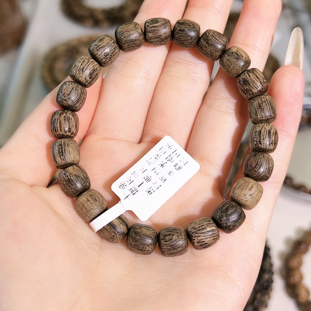 沉香手串天然文莱老料桶珠0.8单圈