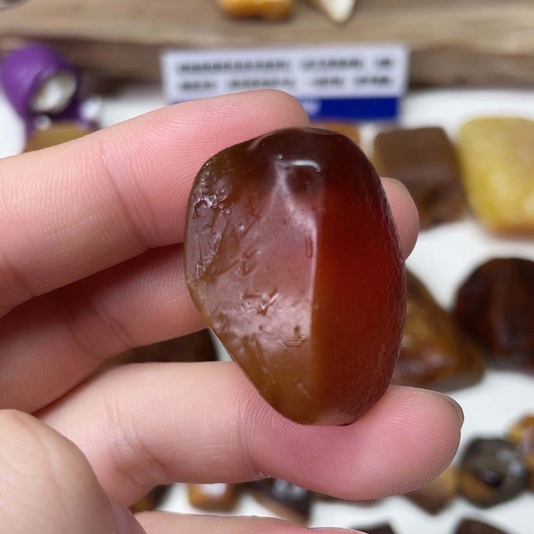 定制琥珀未镶嵌18珠子