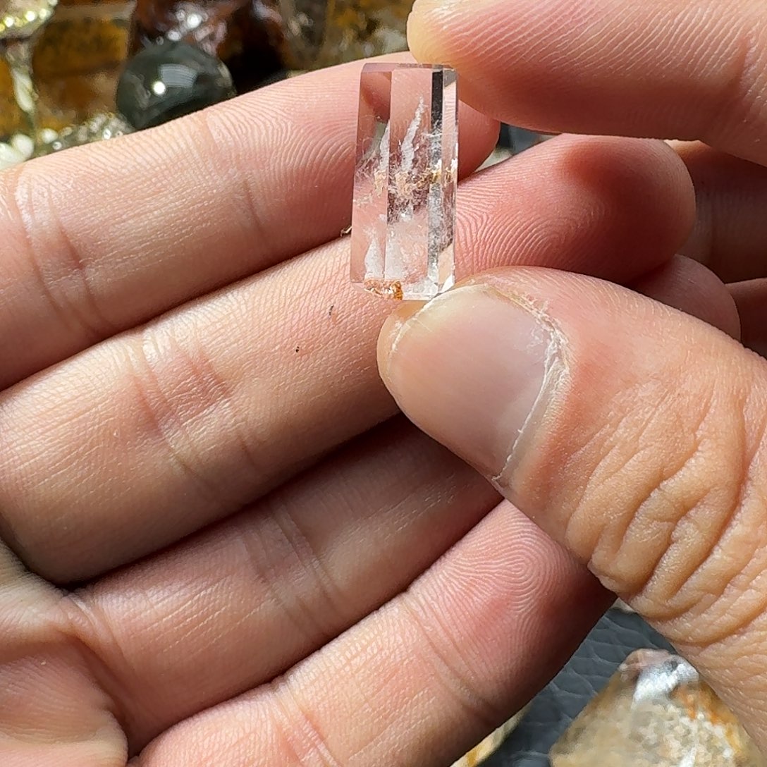 未镶嵌水晶珠宝半成品