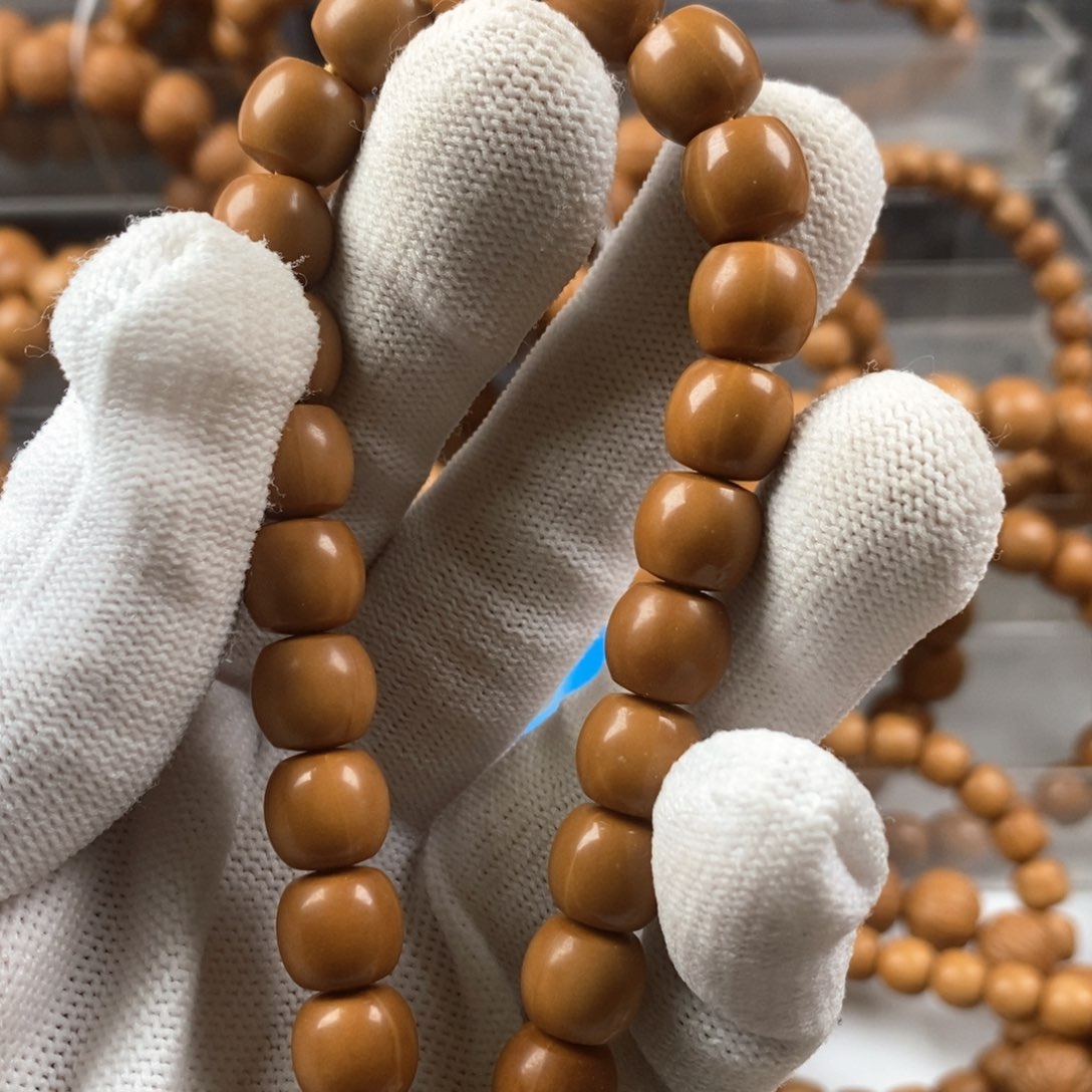 猴头核桃吊坠直切