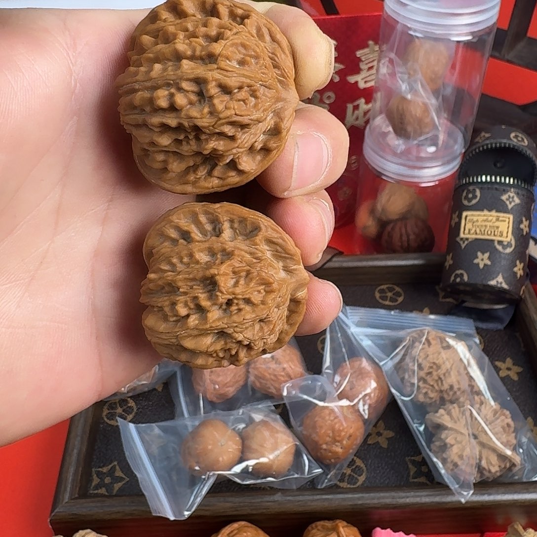 把件文玩核桃四座楼文玩核桃手把件