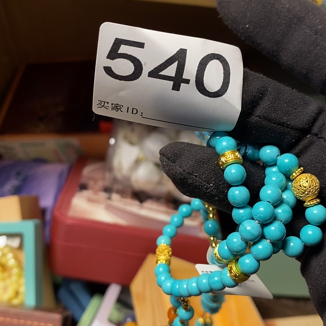 缪***缪Dfghhjjjjjurrfbb540