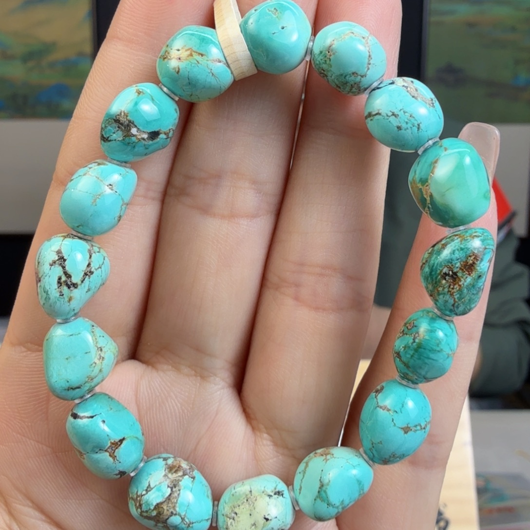 绿松石未镶嵌珠宝奇石