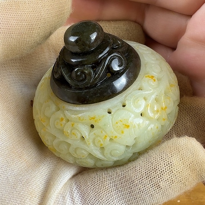 可***吧和田玉未镶嵌挂件