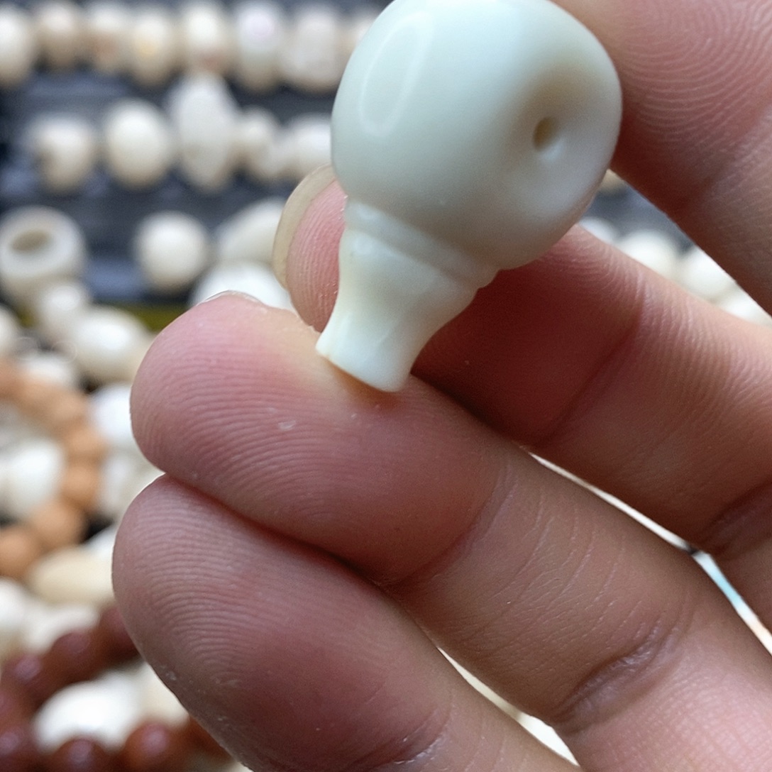 破***生菩提根/象牙果吊坠