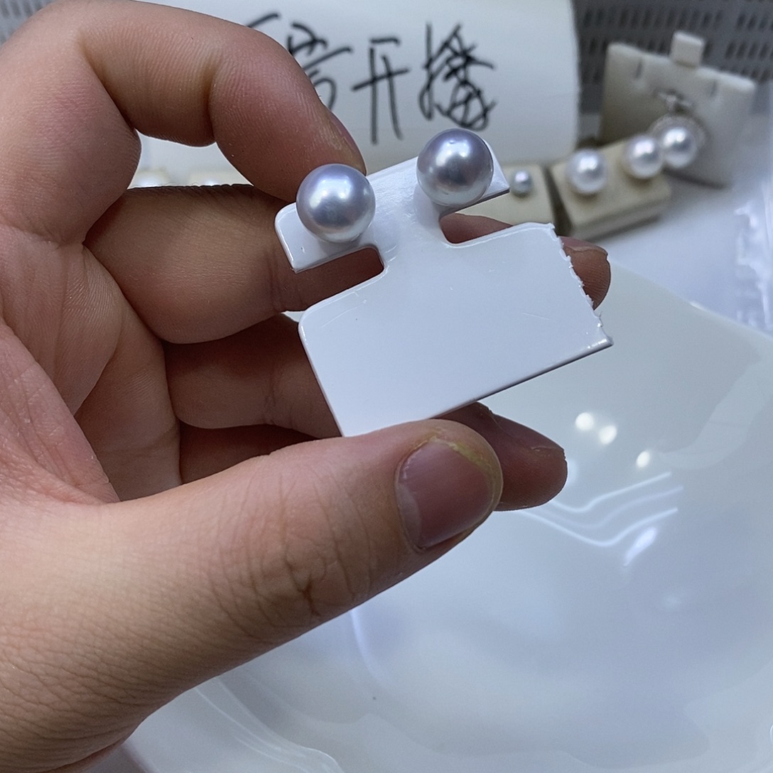 海水珍珠耳饰18K金镶嵌