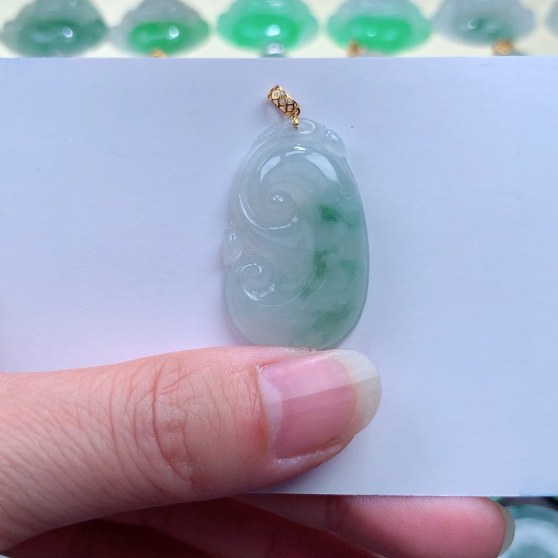 翡翠吊坠(不含链)18K金镶嵌