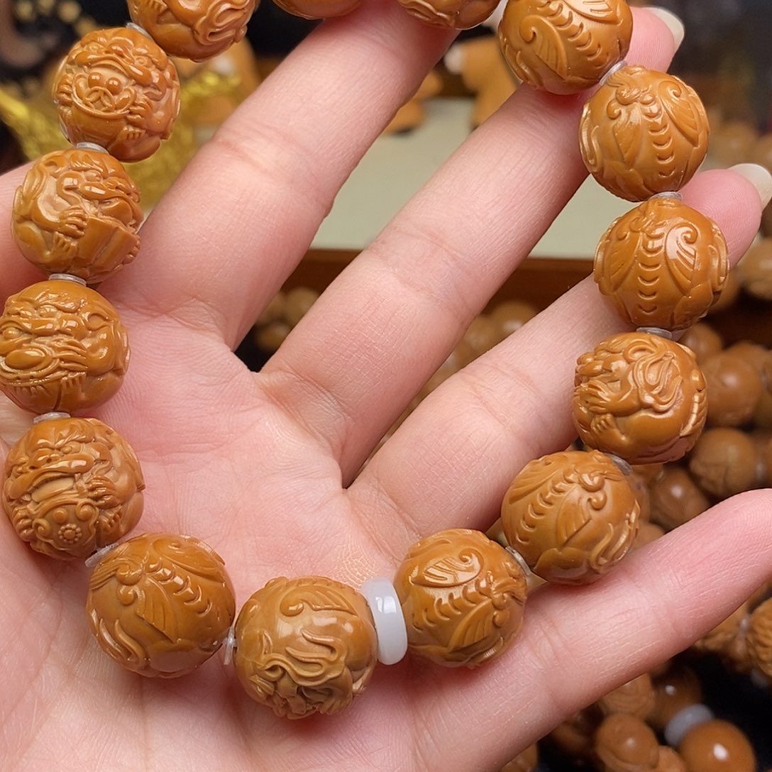 猴头核桃手串貔貅