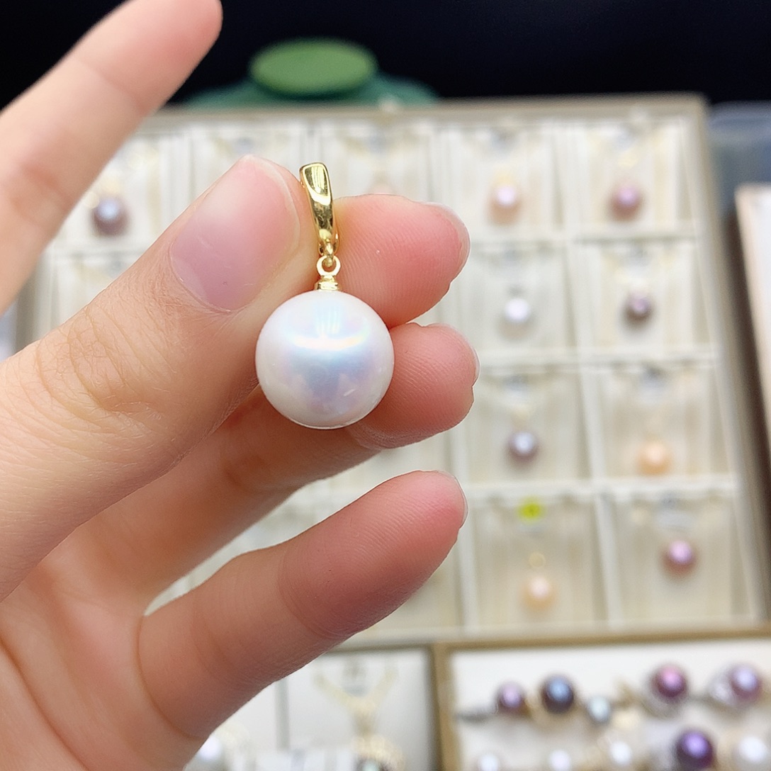 淡水珍珠颈饰合金