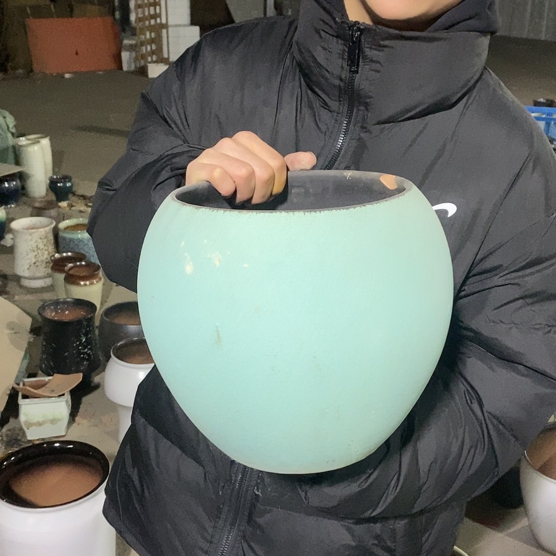 紫砂花盆瑕疵20/23d gh h h g h