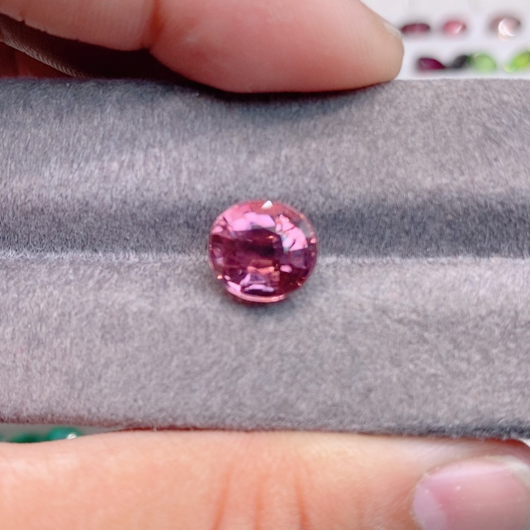 裸石未镶嵌碧玺碧玺4.42克拉