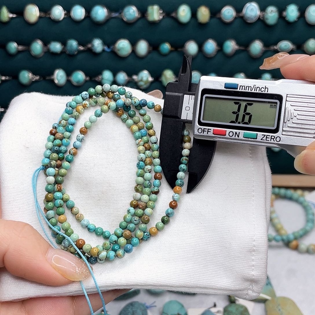 绿松石绿松石未镶嵌