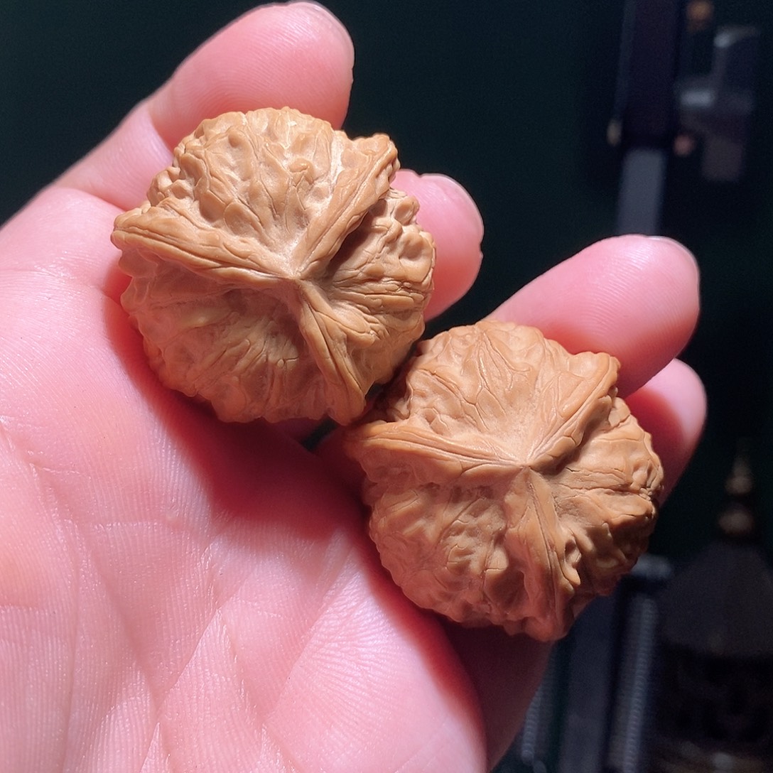 把件文玩核桃37石门元宝三棱全品