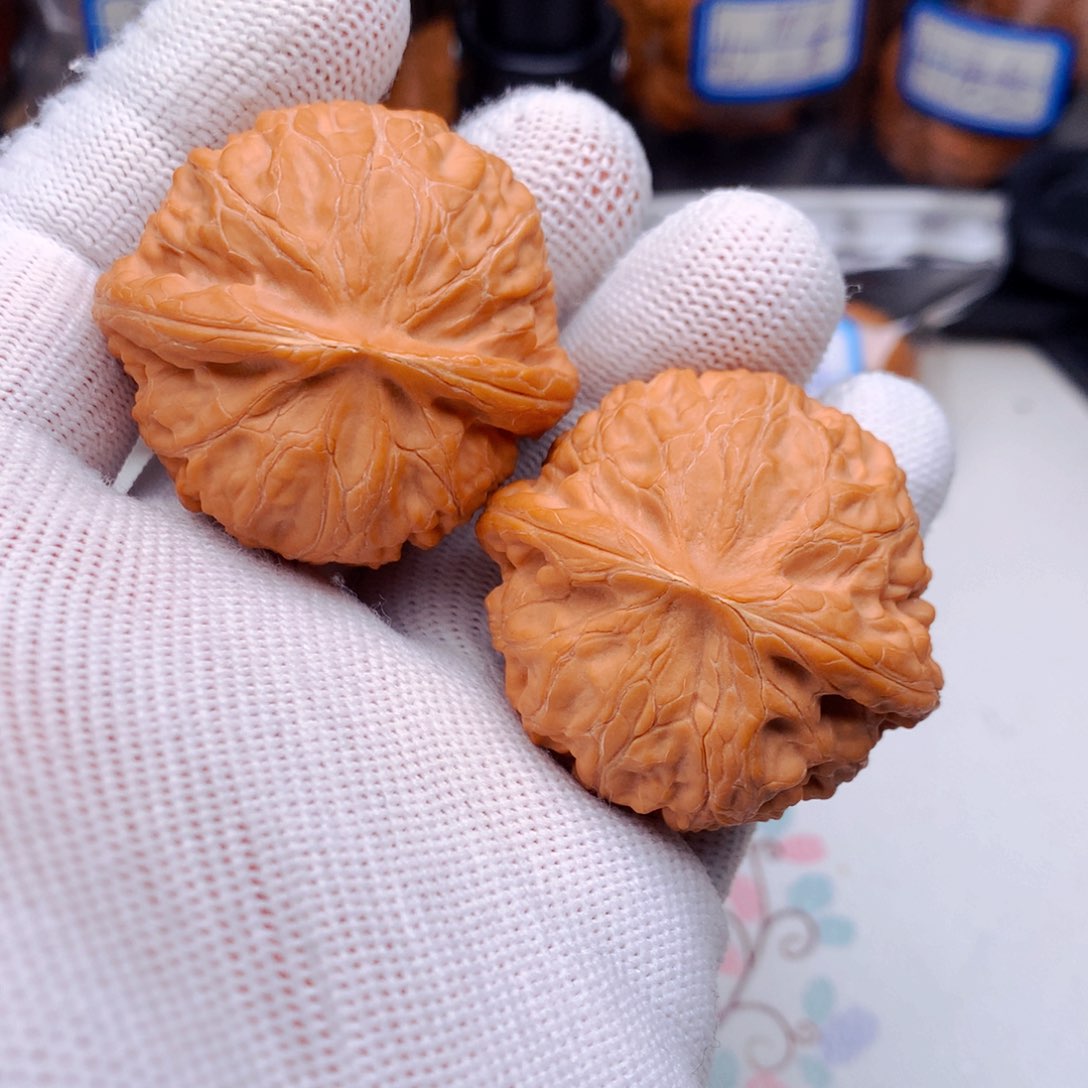 文玩核桃把件扬*宫灯