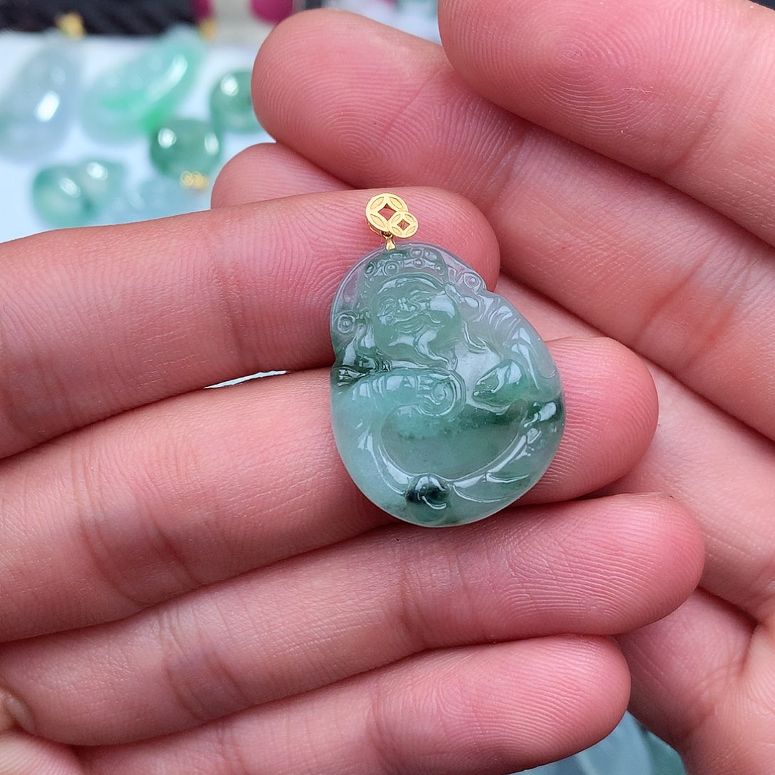 翡翠吊坠(不含链)18K金镶嵌