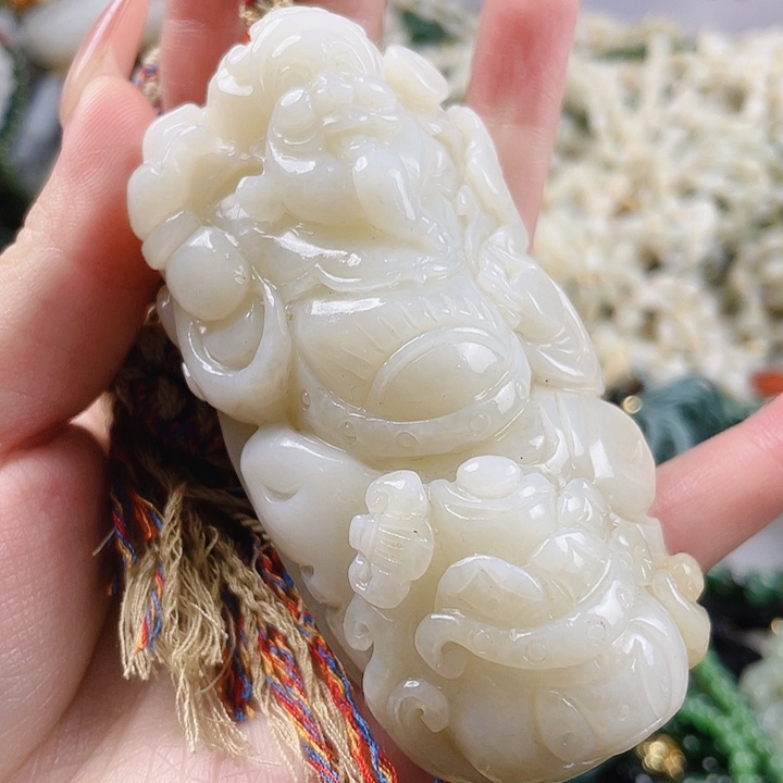 未镶嵌和田玉挂件