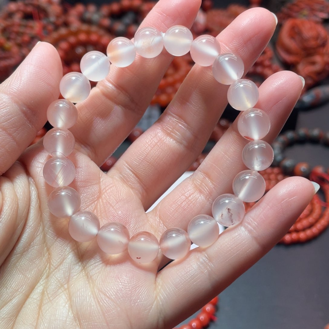 南红玛瑙手链未镶嵌