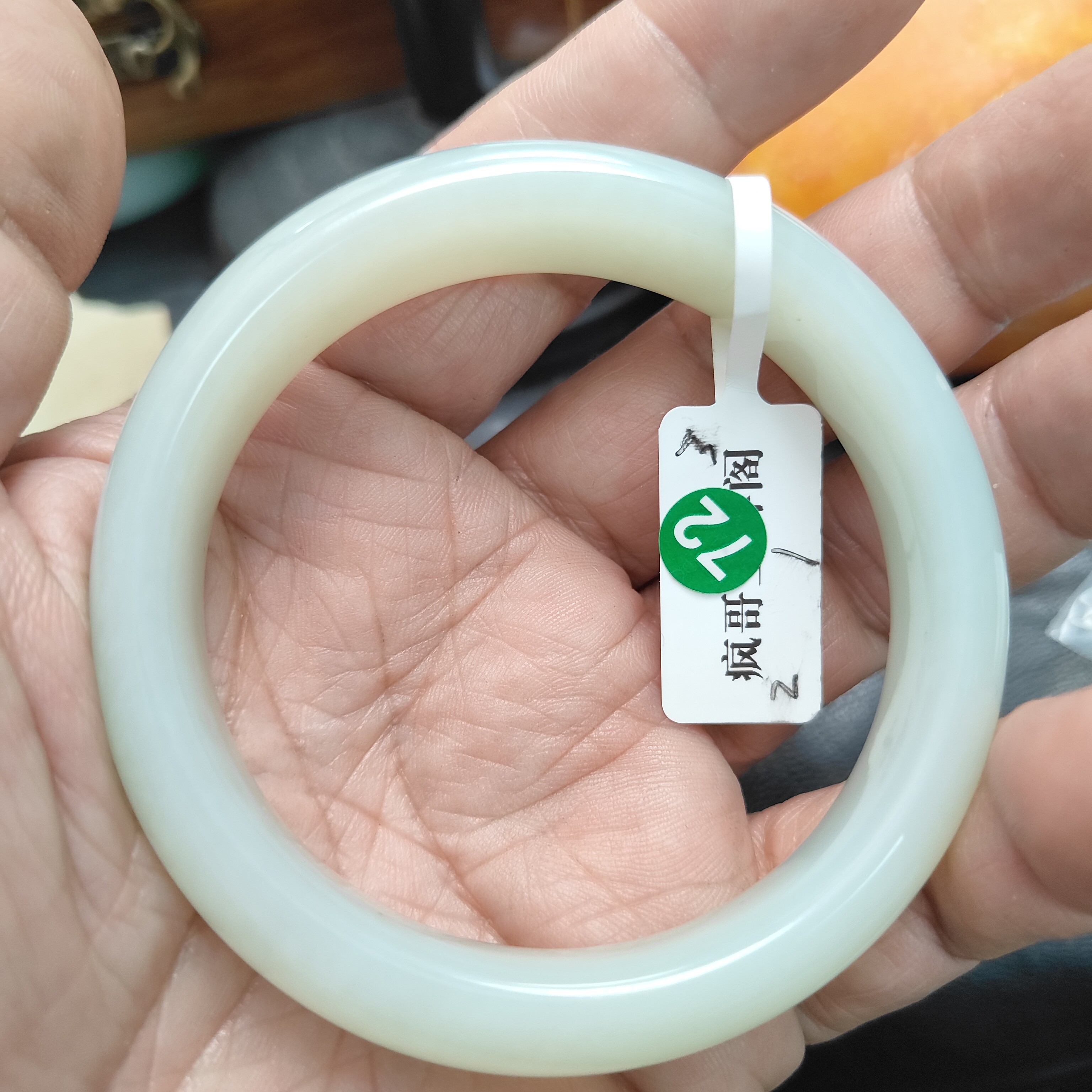 唐白玉正装美观大方，59