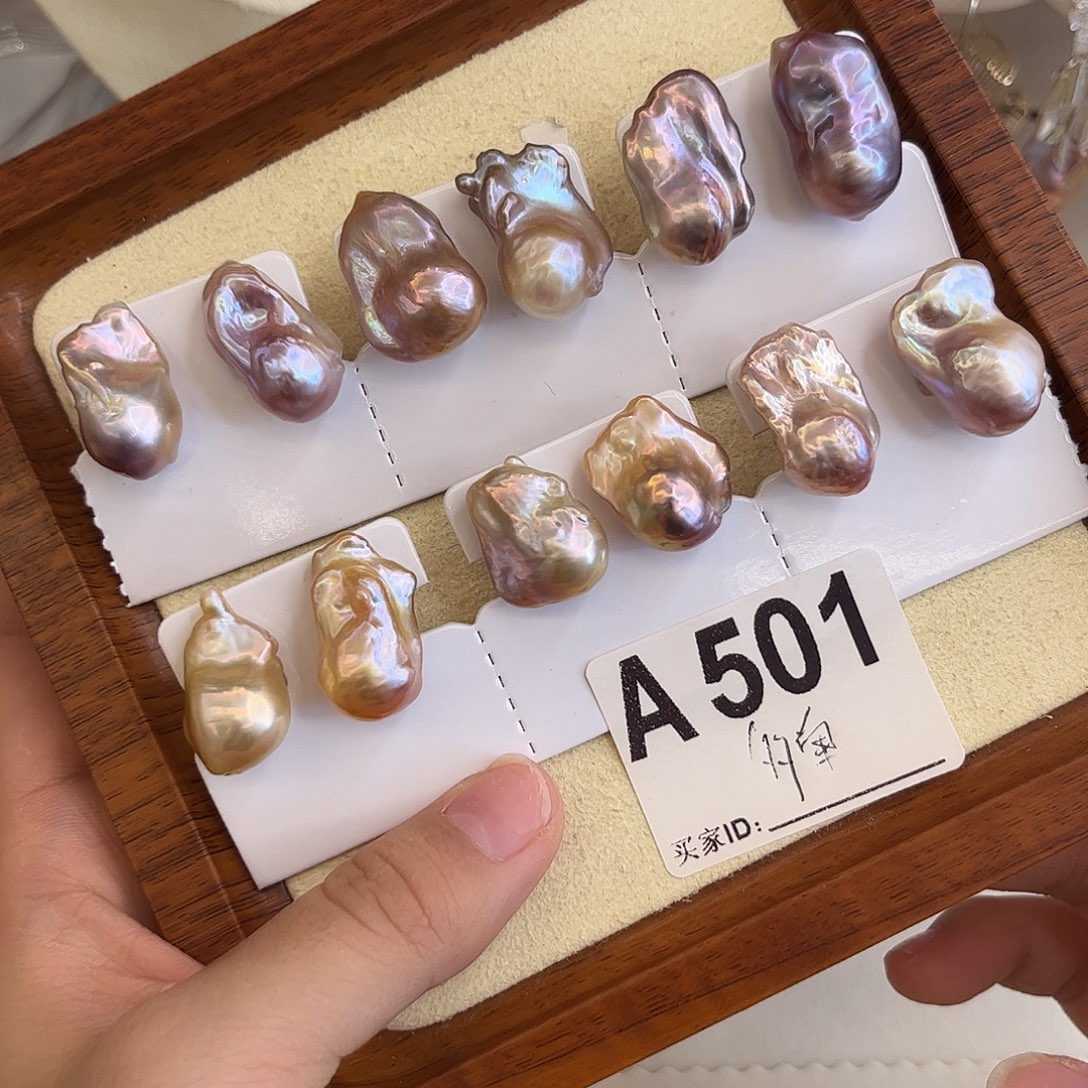 银S925镶嵌耳饰淡水珍珠