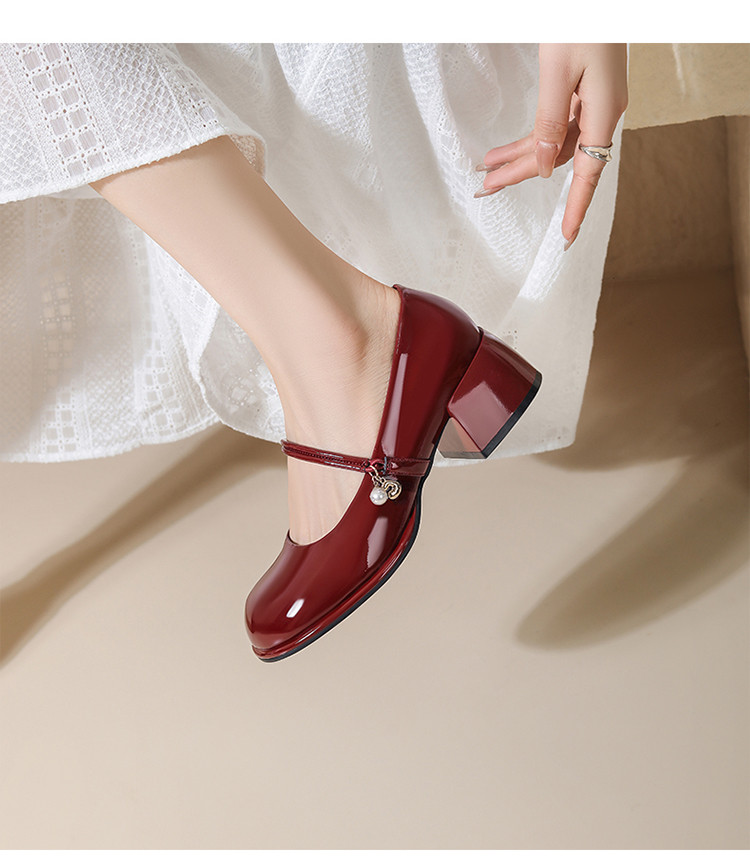 【听主播口令】时尚夏季百搭女鞋法式高跟真皮方头