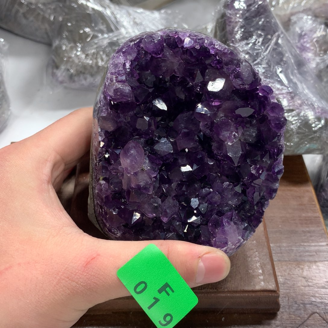 水晶大型摆件（非配饰）未镶嵌