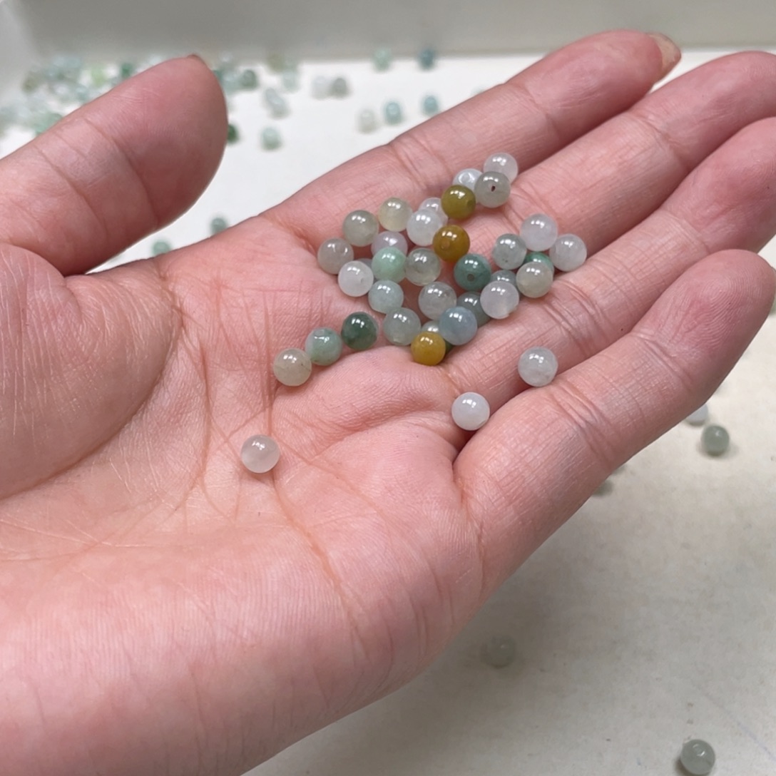 翡翠未镶嵌颈饰翡翠吊坠