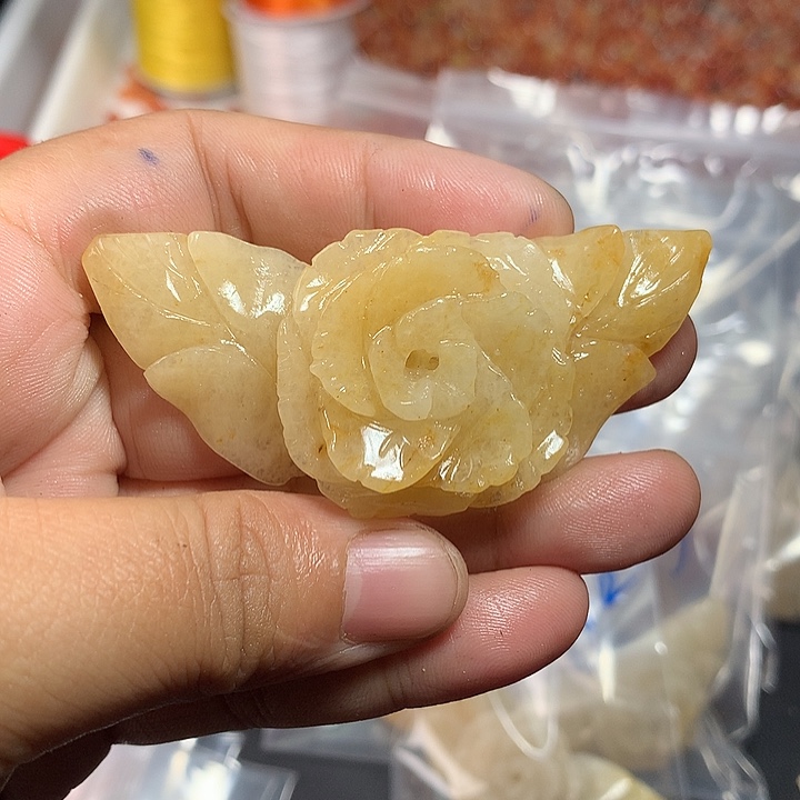 s***o石英质玉手链未镶嵌花