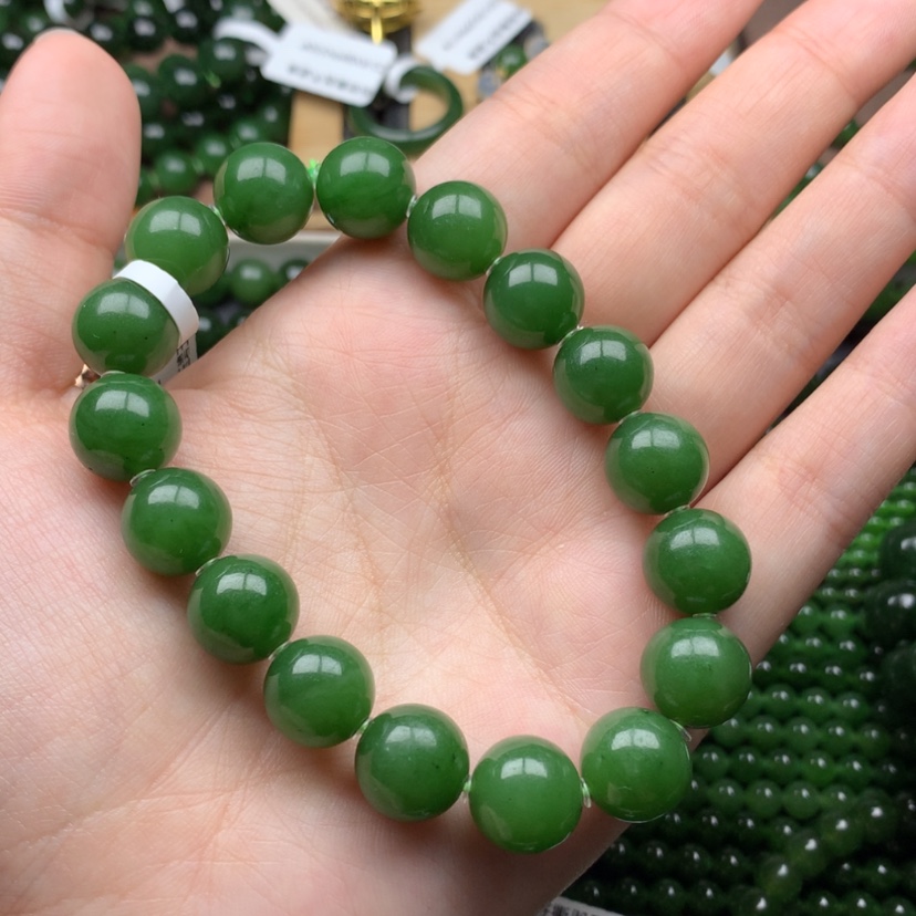 【闪购商品】未镶嵌手串和田玉（碧玉）小***倩