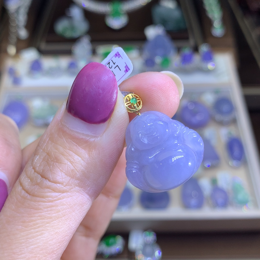 翡翠颈饰18K金镶嵌翡翠