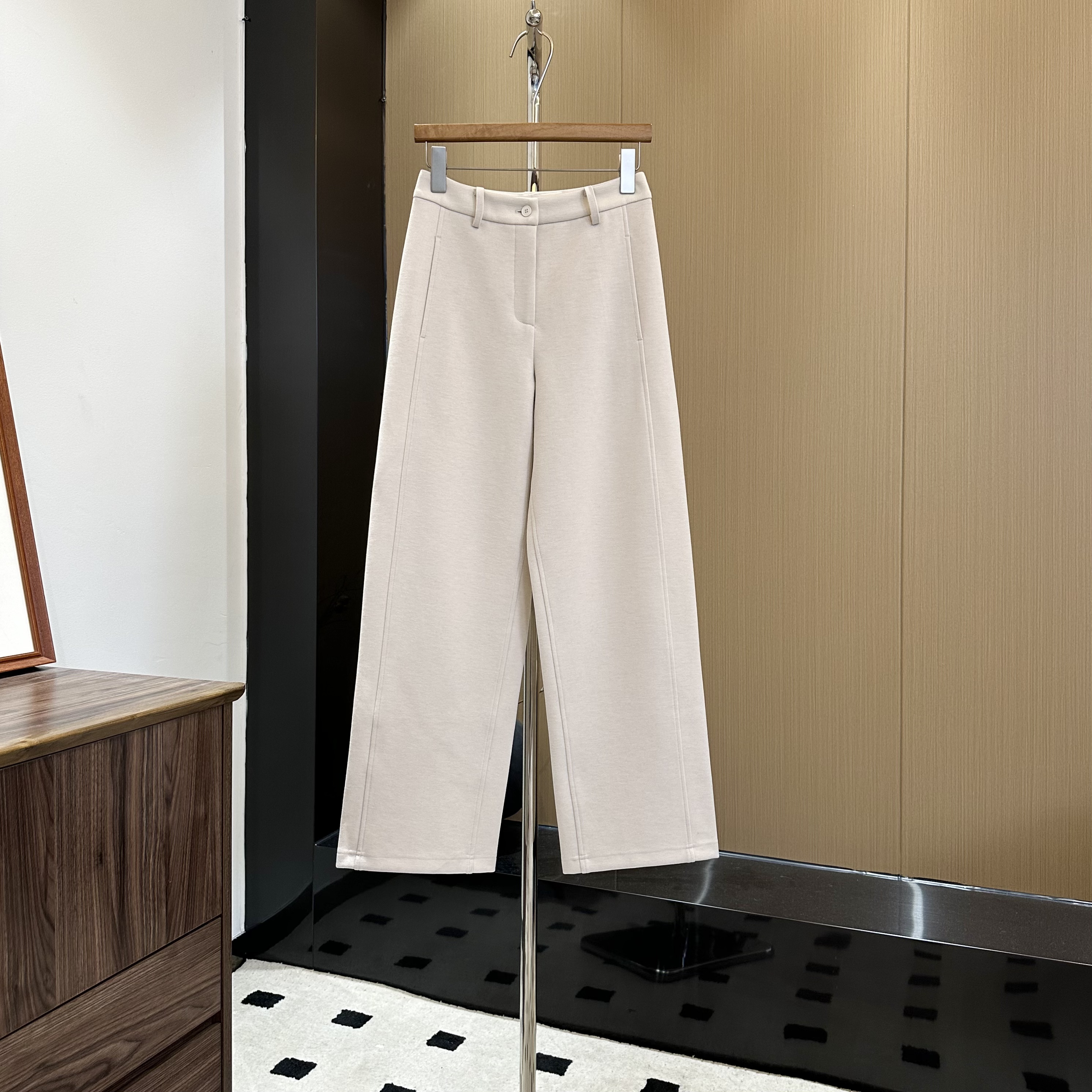 陈邓邓  秋冬新款 磨毛感窄版直筒裤 软糯舒适垂感显瘦百搭2030