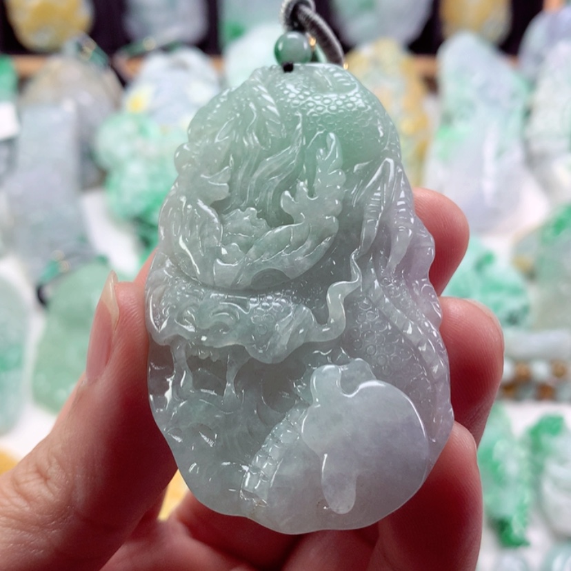 【闪购商品】翡翠吊坠(不含链)未镶嵌