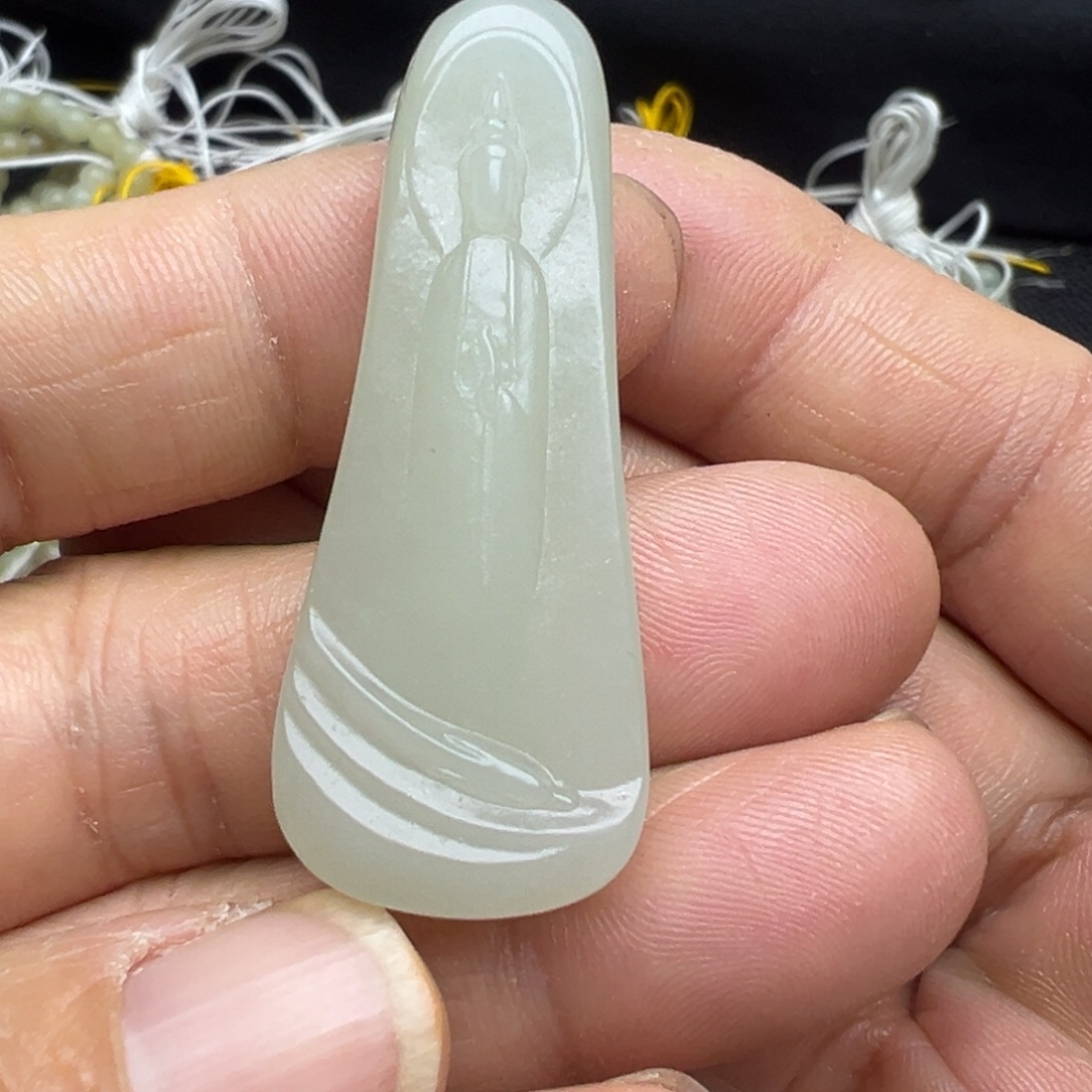 和田玉（糖玉）未镶嵌吊坠(不含链)