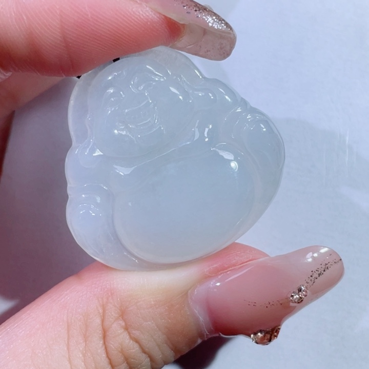翡翠未镶嵌颈饰佛公