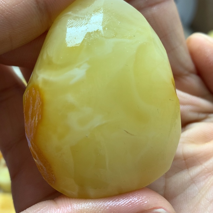 未镶嵌定制琥珀蜜蜡工坊原石定制