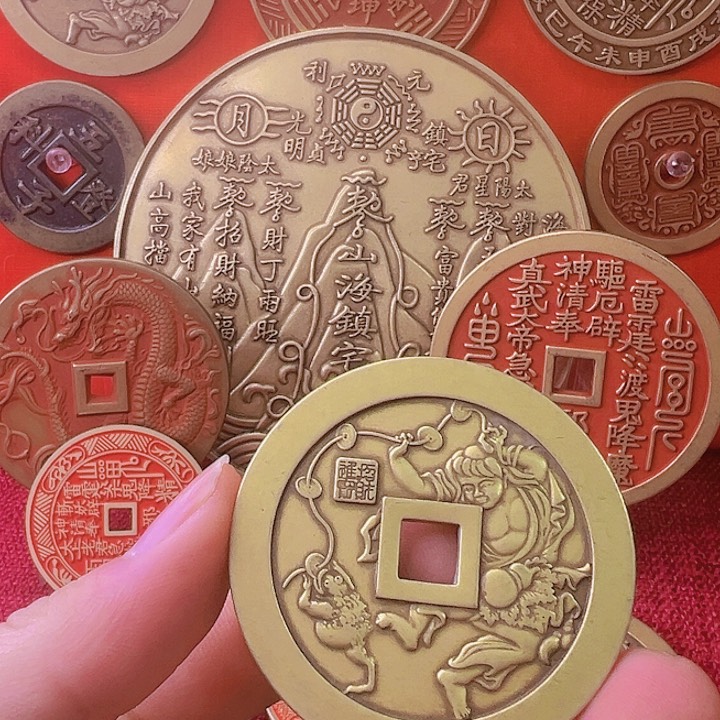 现代工艺品精品山花钱护您万周全