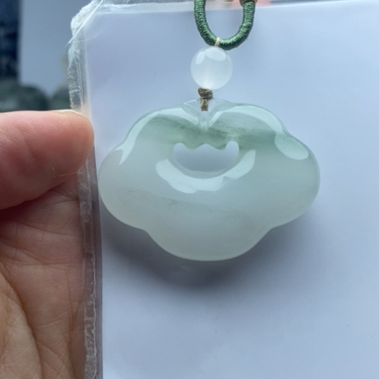 石英质玉（金丝玉）手镯未镶嵌