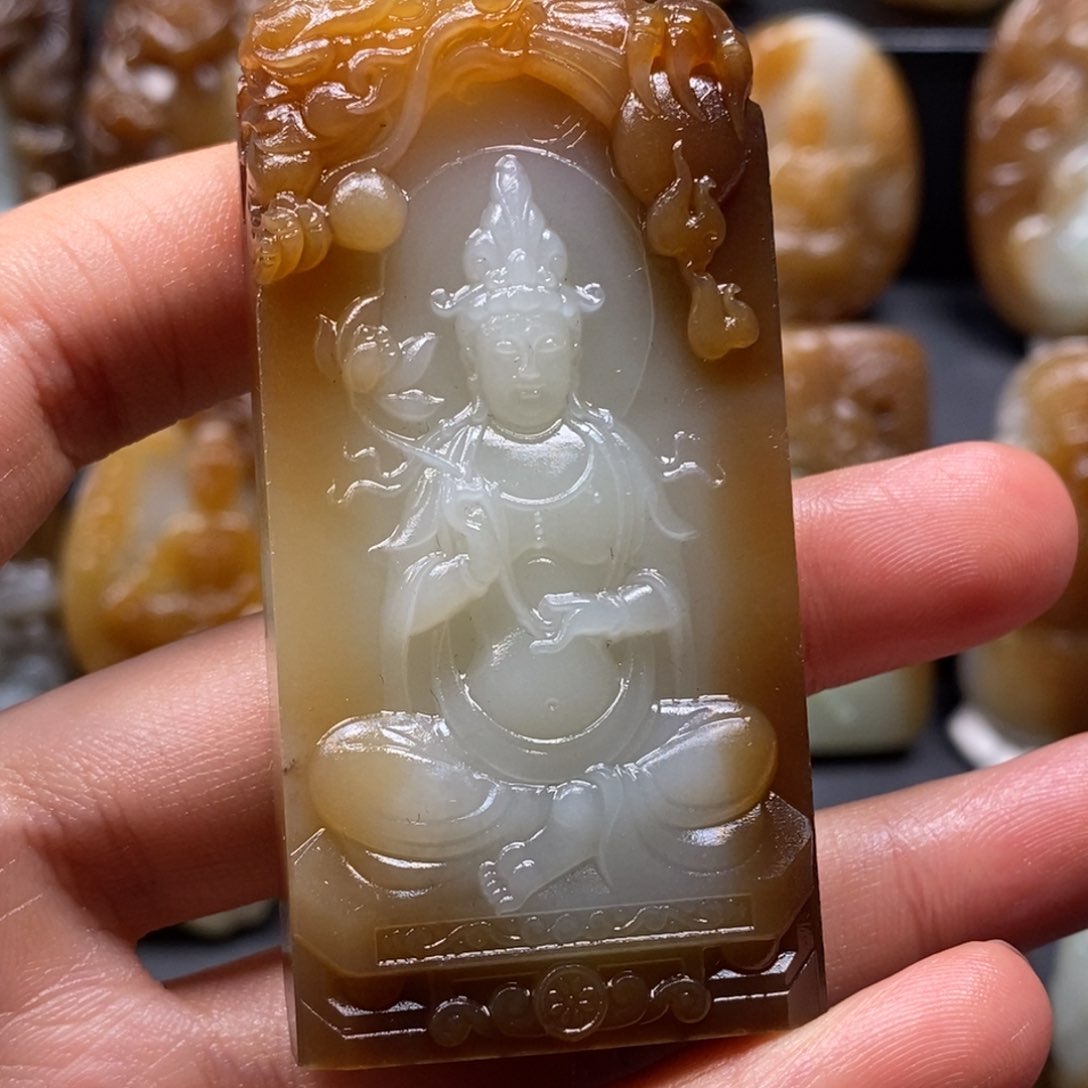 和田玉挂件未镶嵌