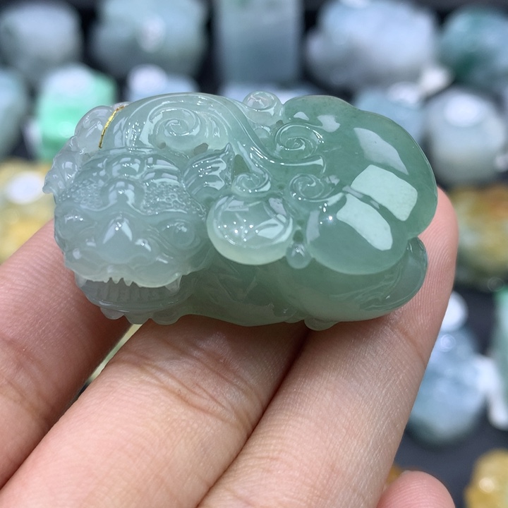 翡翠未镶嵌颈饰天然缅甸翡翠