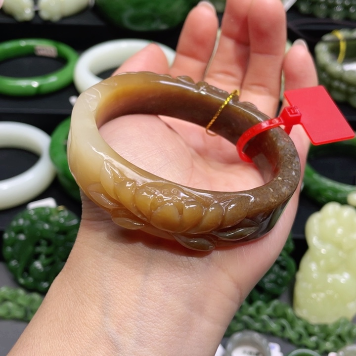 和田玉手镯56圈口 编号39贵妃镯未镶嵌