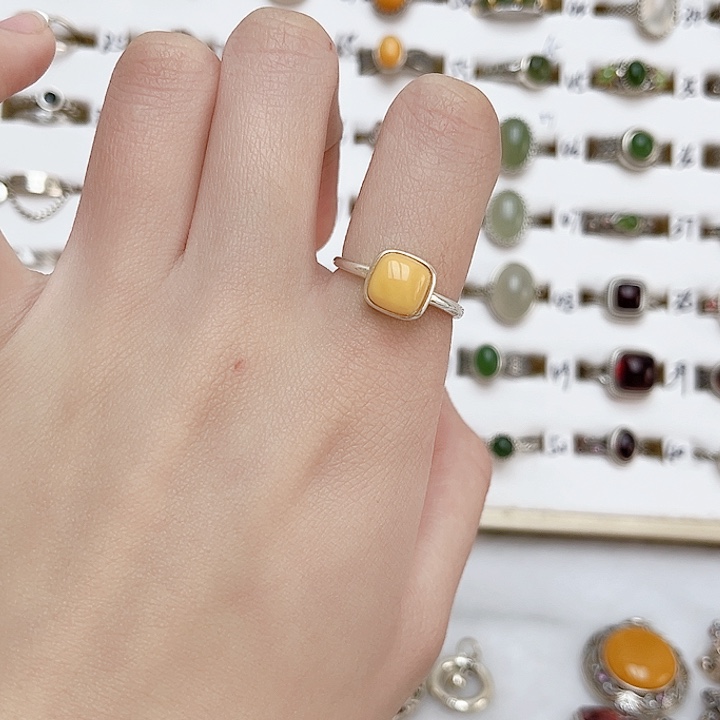 蜜蜡戒指银S925镶嵌天然