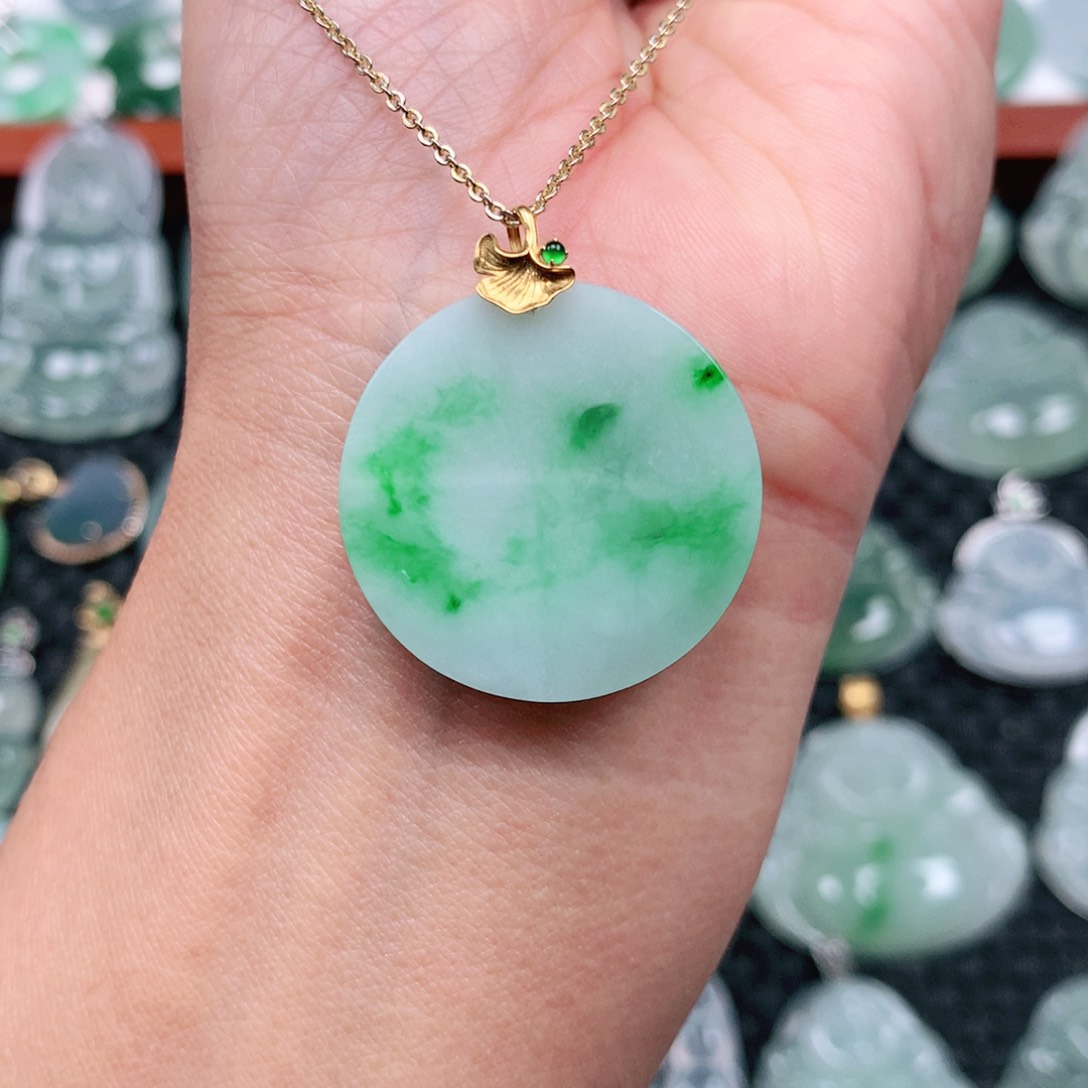 翡翠吊坠(不含链)18K金镶嵌