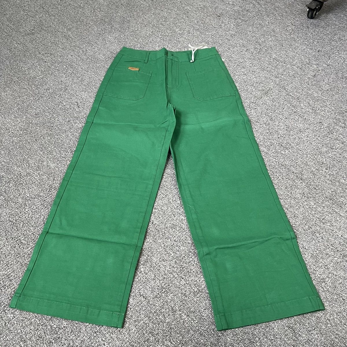 8701撤柜复古绿色大阔休闲裤夏季春季宽松梨型牛仔裤直筒