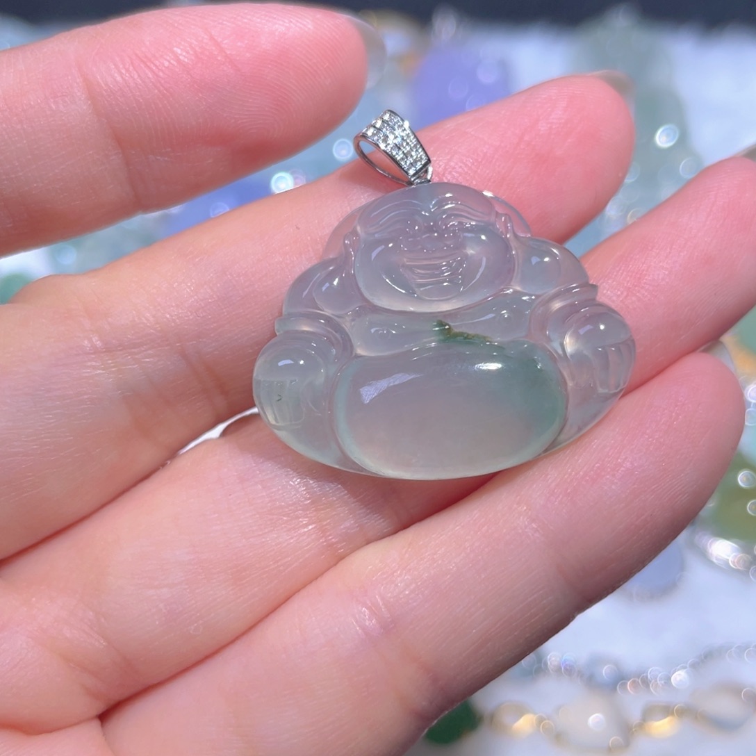 翡翠18K金镶嵌颈饰翡翠