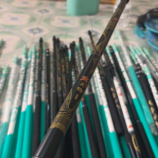 占巨物瑕疵3米抄网杆