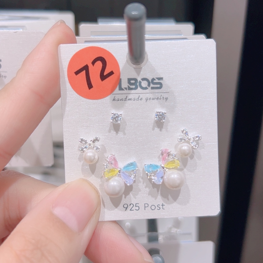 锆石纯铜合金耳环的颜色